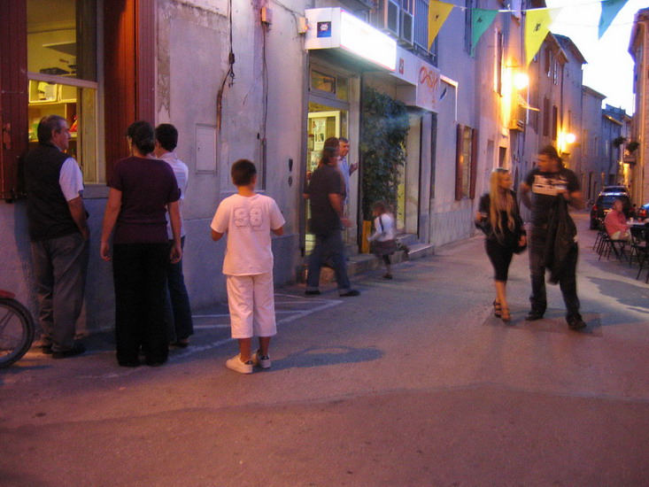 a009.jpg