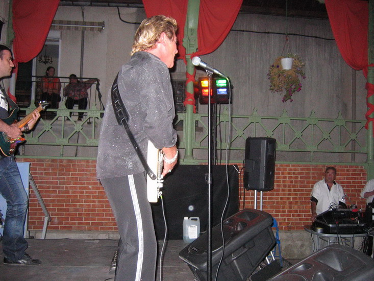 c_018.jpg