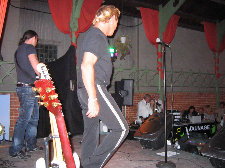 c_057.jpg