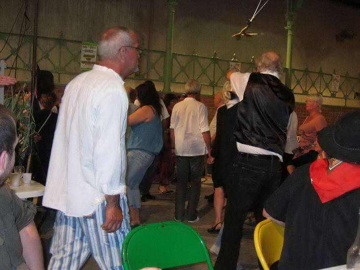 206.jpg