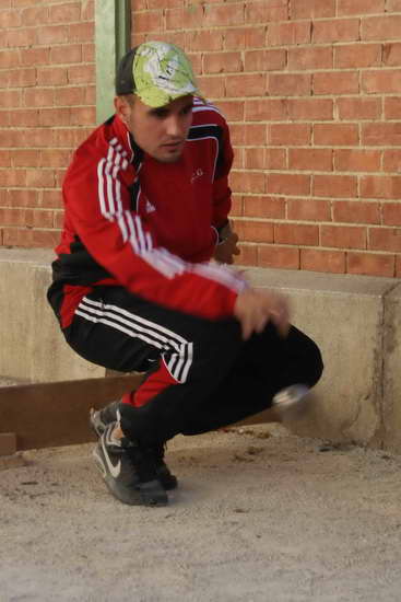 032.jpg