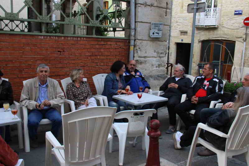 05.jpg