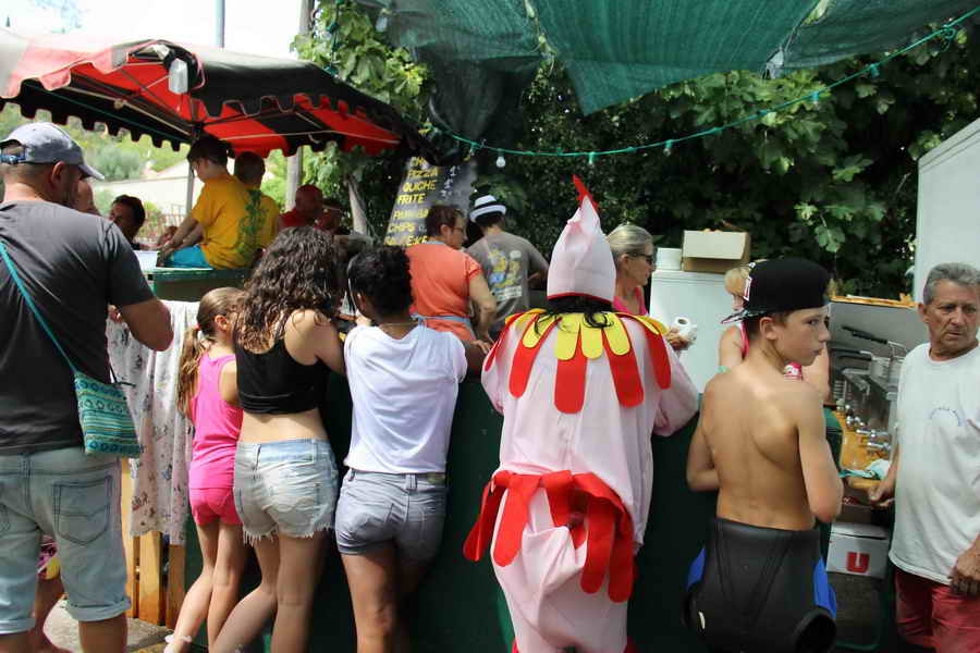 173.jpg
